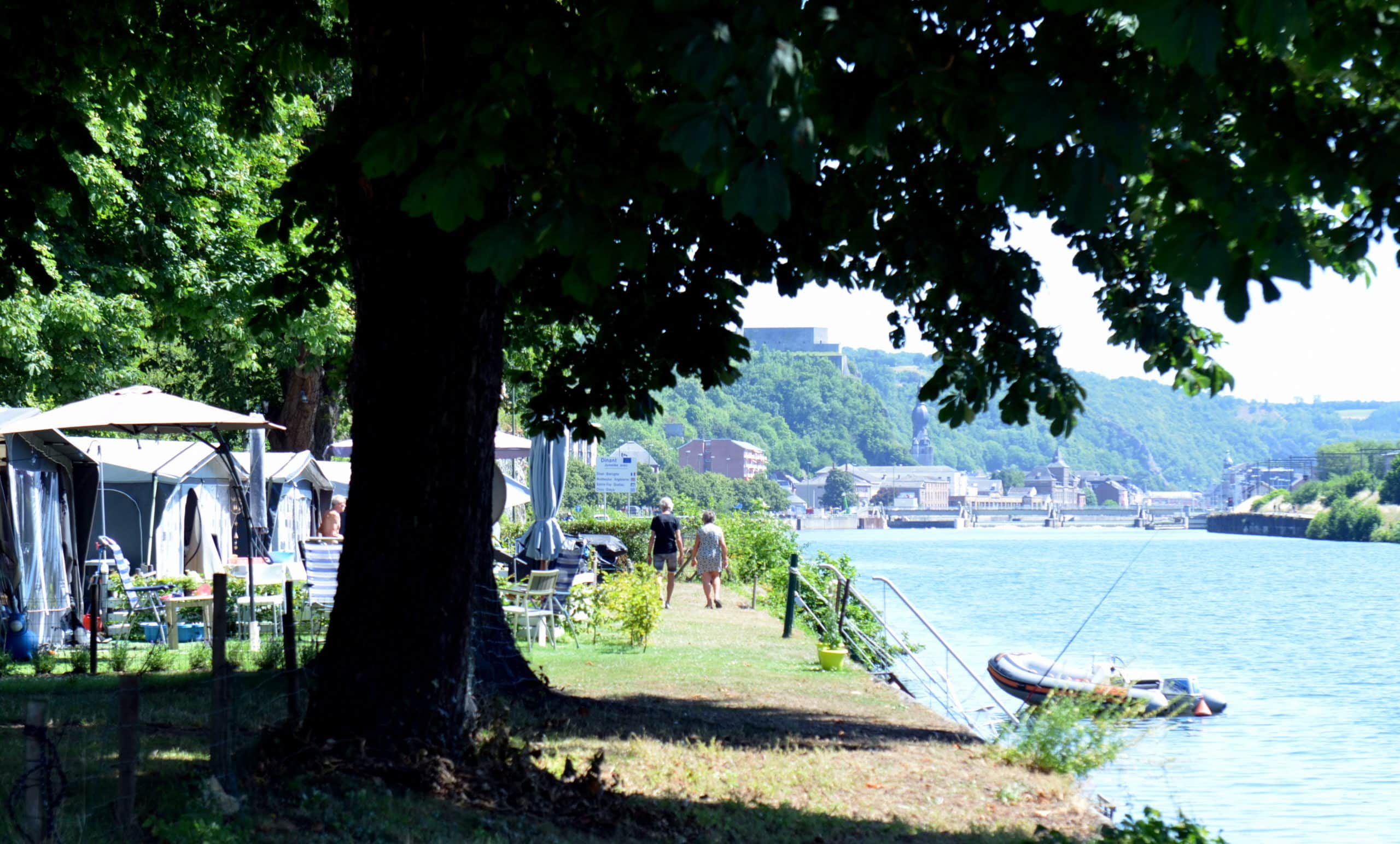 Camping de Devant-Bouvignes - Camping Belgique